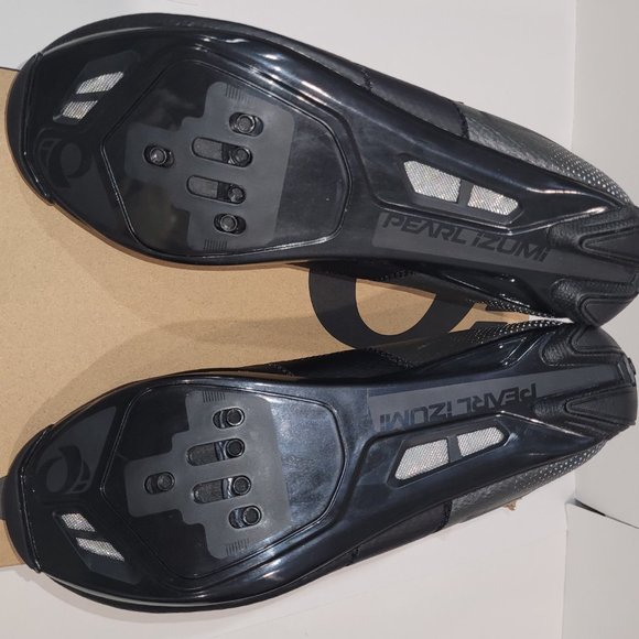 Pearl Izumi Men's Men's Quest Road Shoes Black New 7US /40EU - Picture 10 of 11